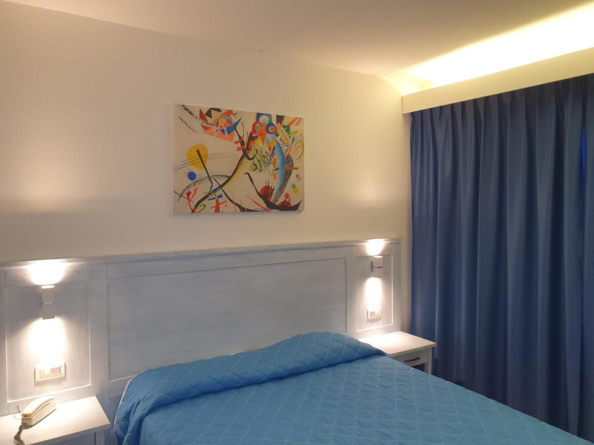 Hotel Le Tre Isole Magione Exterior photo