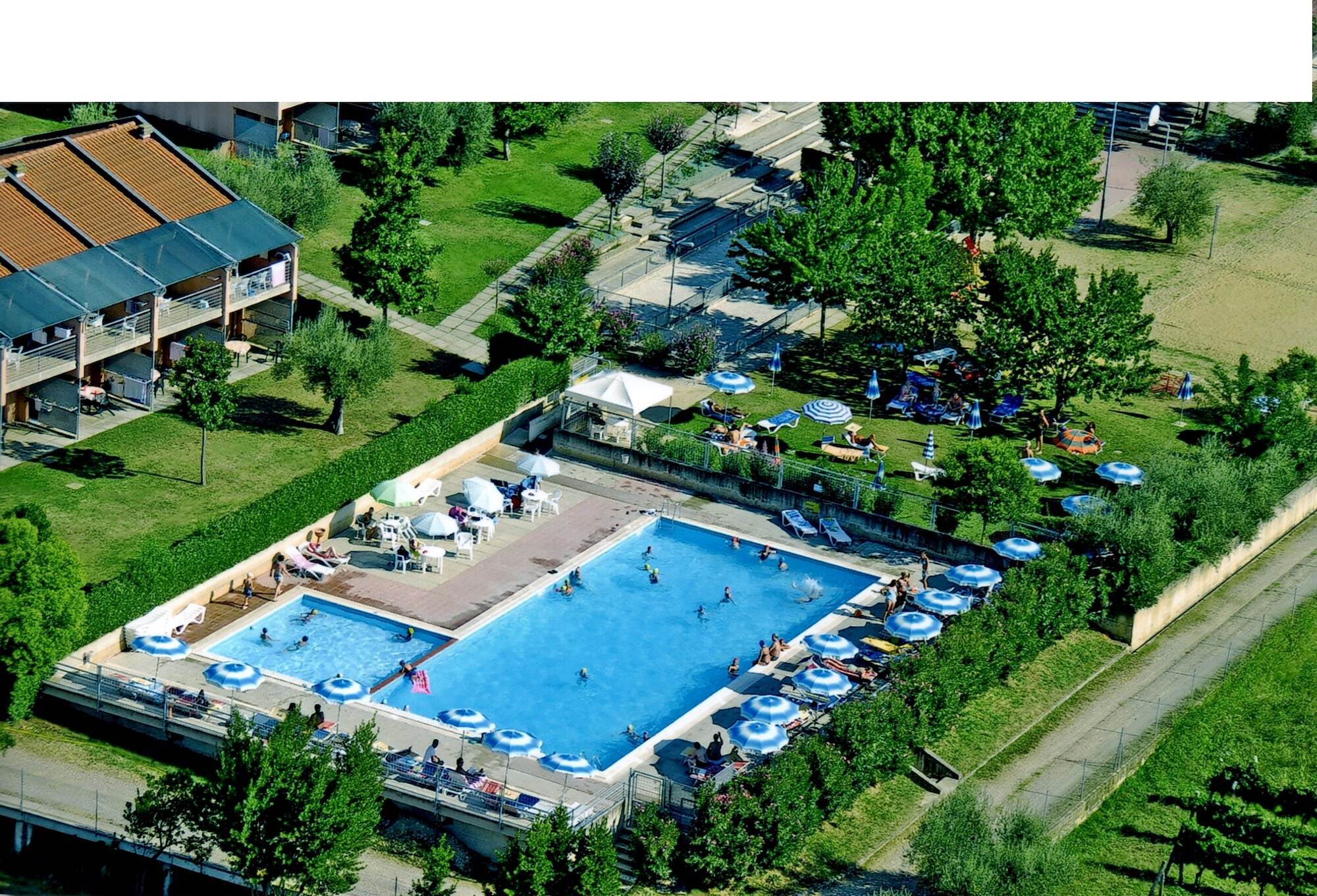 Hotel Le Tre Isole Magione Exterior photo